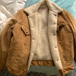 Vintage 80’s Levi’s San Fransisco Corduroy Sherpa lined Jacket